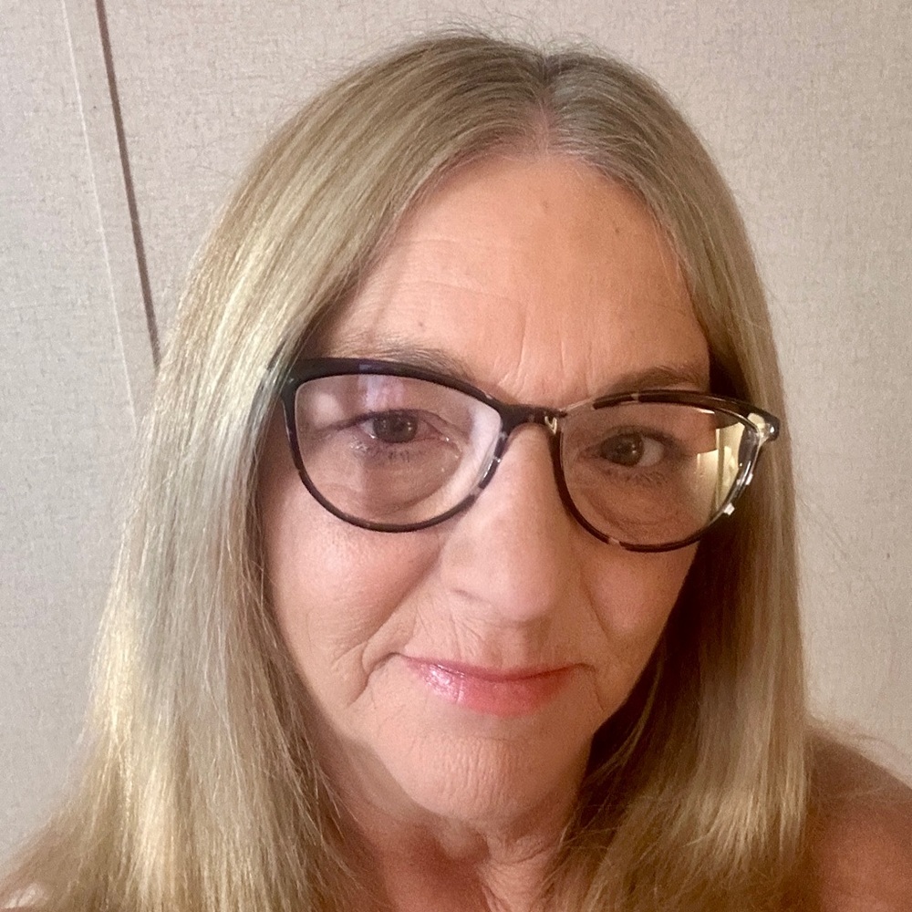 Meet your Posher, Kathy